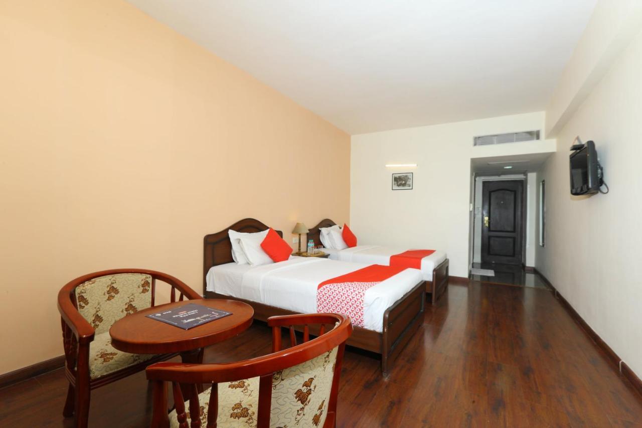 Oyo 15925 Tommaso Hotels And Resorts Sriperumbudur Luaran gambar